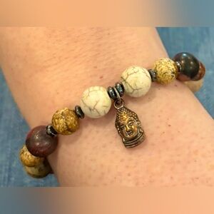 Stretch Bracelet with Jasper, Howlite, Unakite and a hanging Buddha Charm NEW
